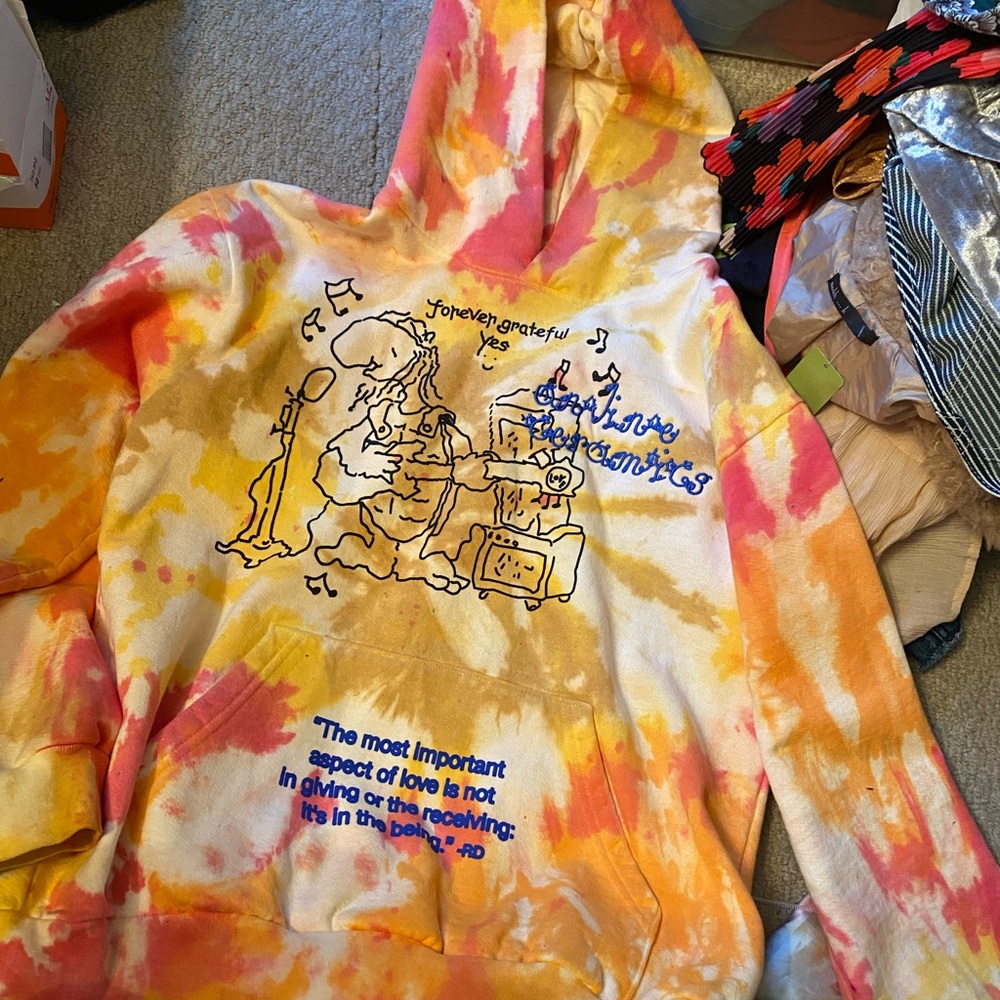 Online ceramics medium tie dye hoodie